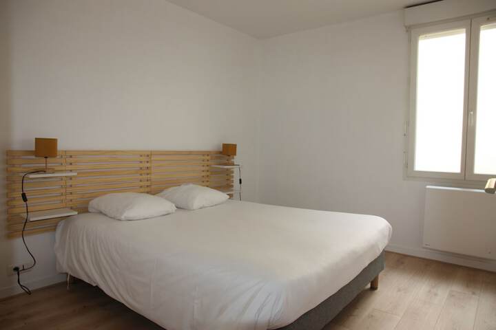 Room 10 of 50