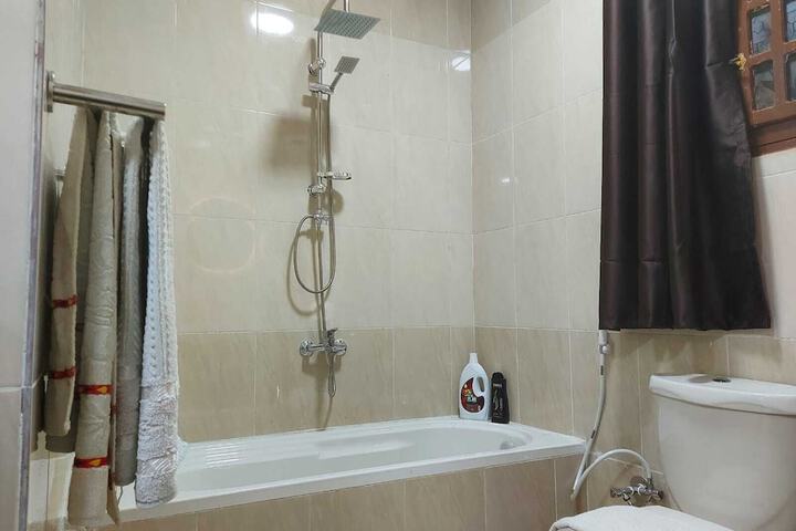 Room 3 of 17