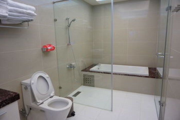 Room 10 of 53
