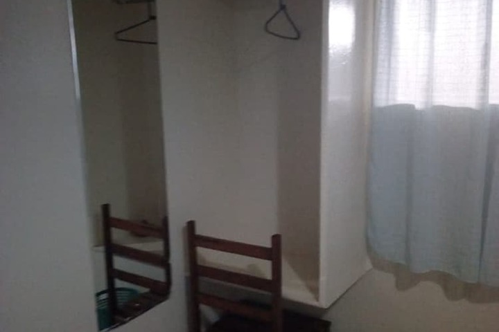 Room 8 of 15