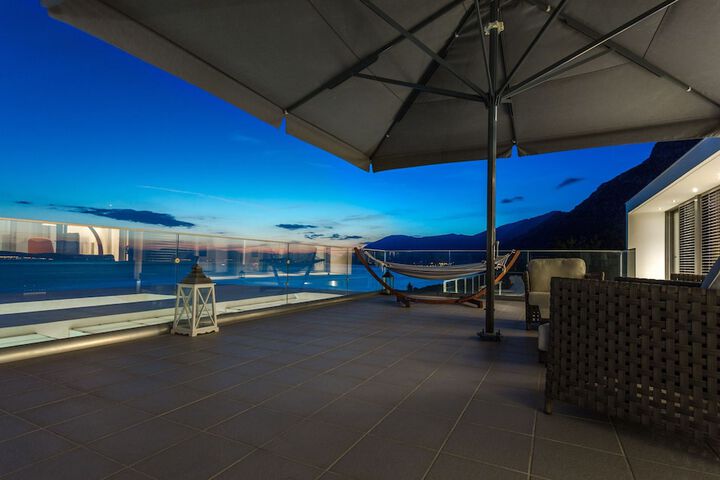 Terrace/Patio 39 of 142