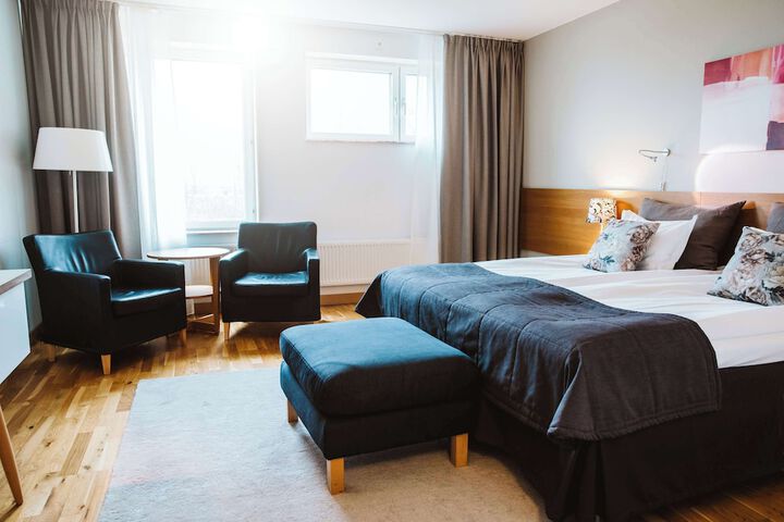 Room 16 of 70
