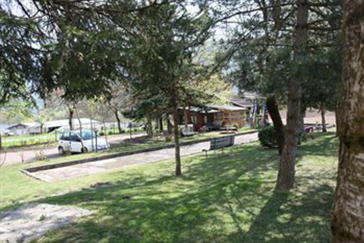 Property Grounds 43 of 51