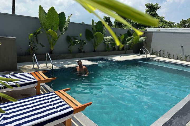 Pool 30 of 52
