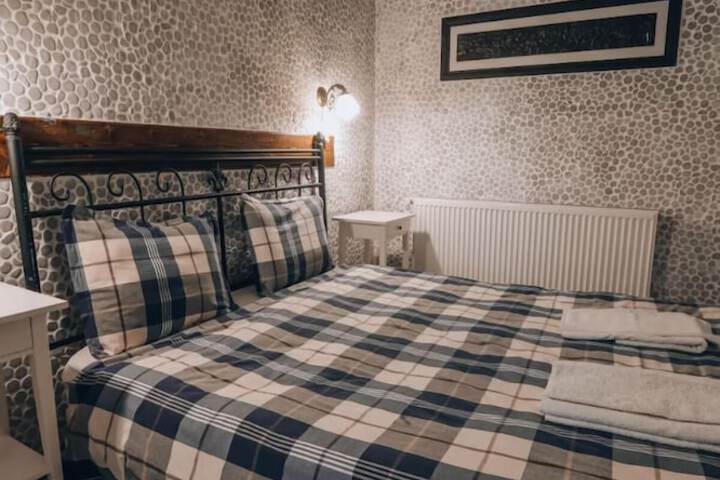 Room 34 of 113