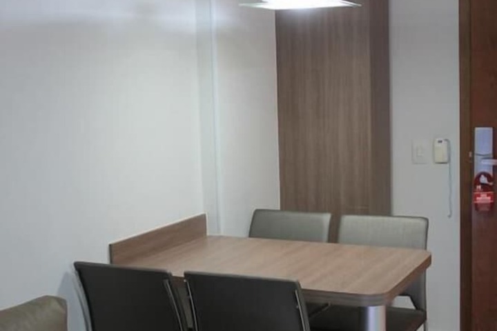 Room 3 of 21