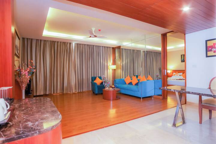Room 30 of 113