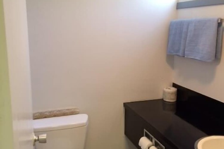 Room 12 of 20