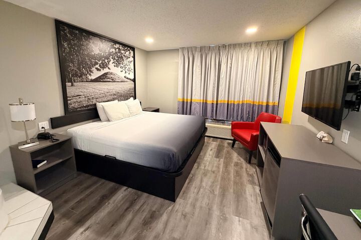 Room 49 of 90