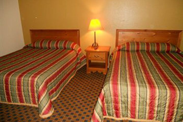 Room 5 of 14