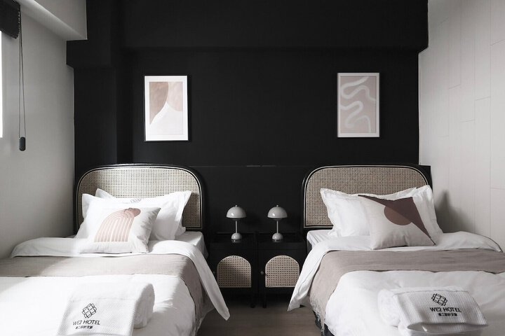 Room 20 of 26