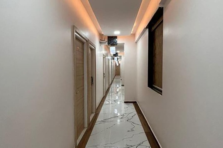 Hotel Interior 3 of 31