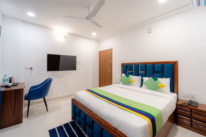 Room 14 of 47