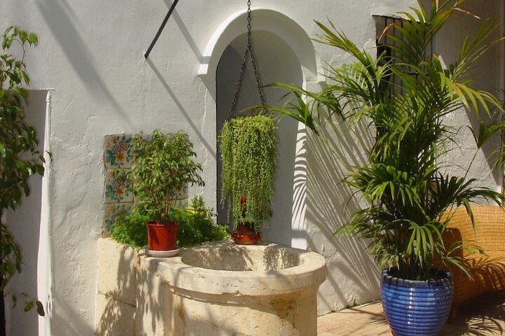 Hotel Exterior 107 of 112