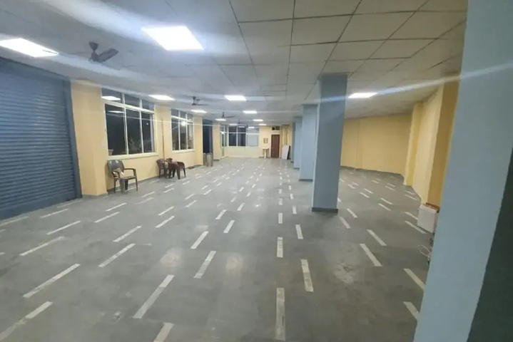 Room 5 of 7