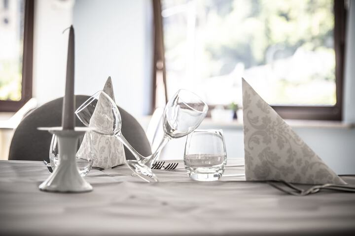 Dining 62 of 104