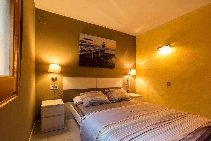 Room 2 of 61