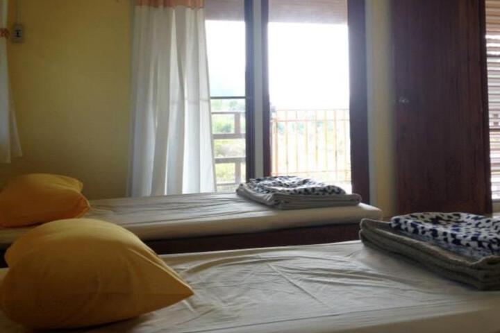 Room 3 of 5