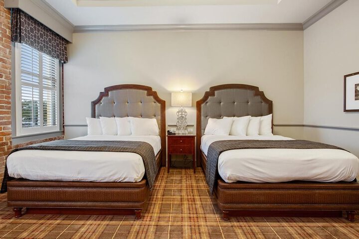 Room 8 of 21