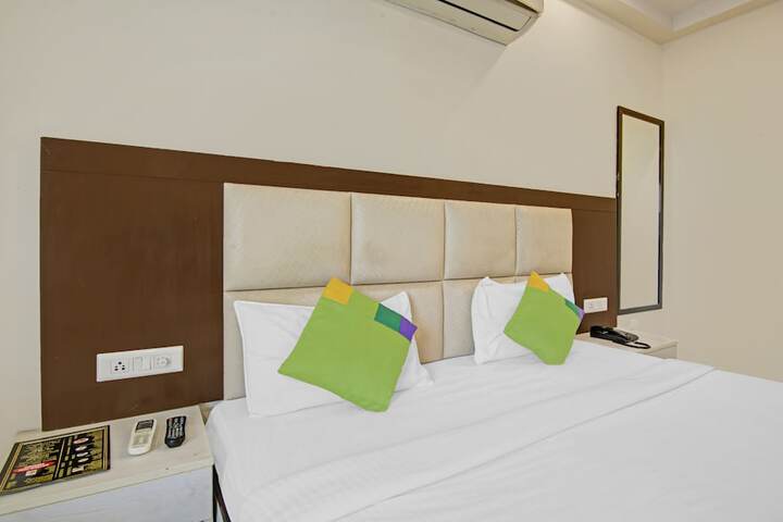 Room 14 of 35
