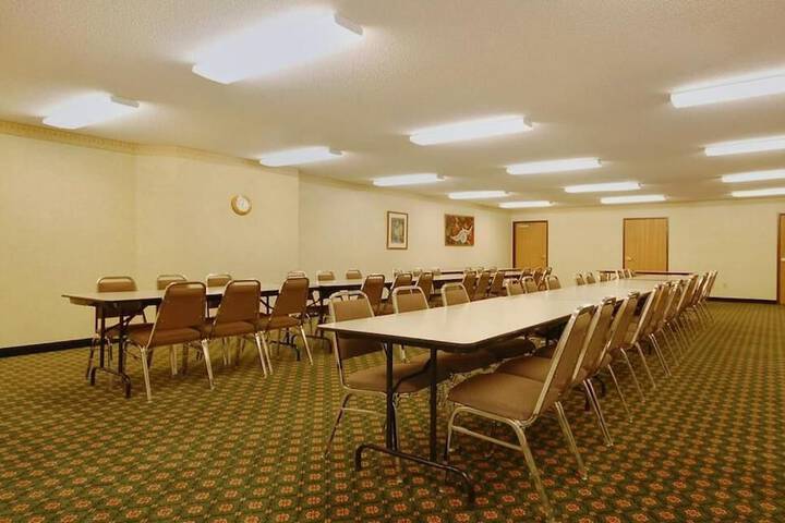 Meeting 32 of 33