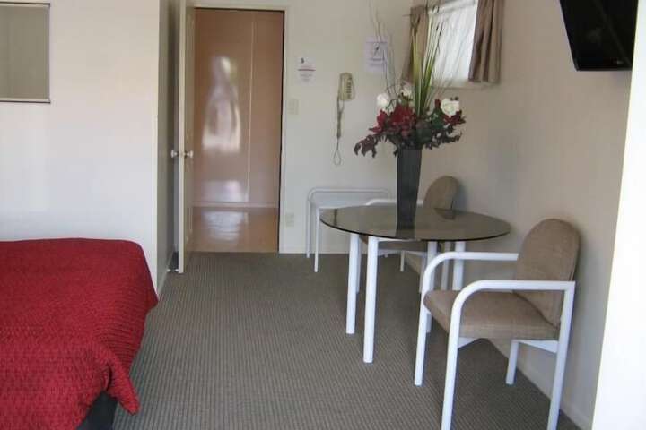 Room 22 of 40