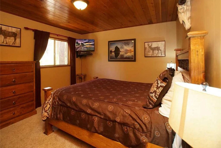 Photo of A Robinson Lodge