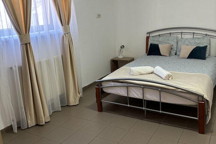 Room 36 of 109
