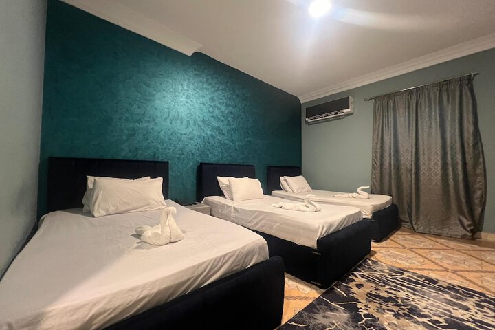Room 15 of 41