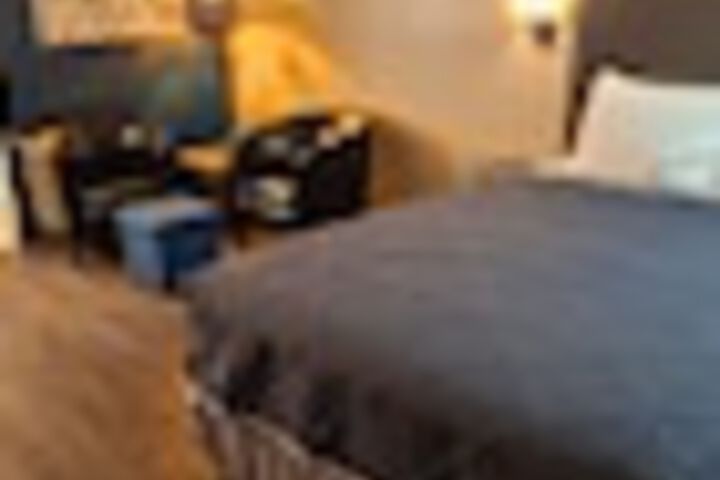 Room 41 of 111