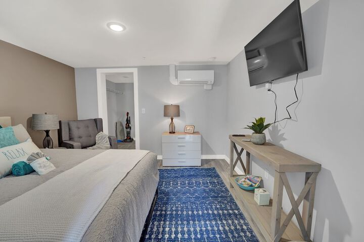 Room 27 of 111