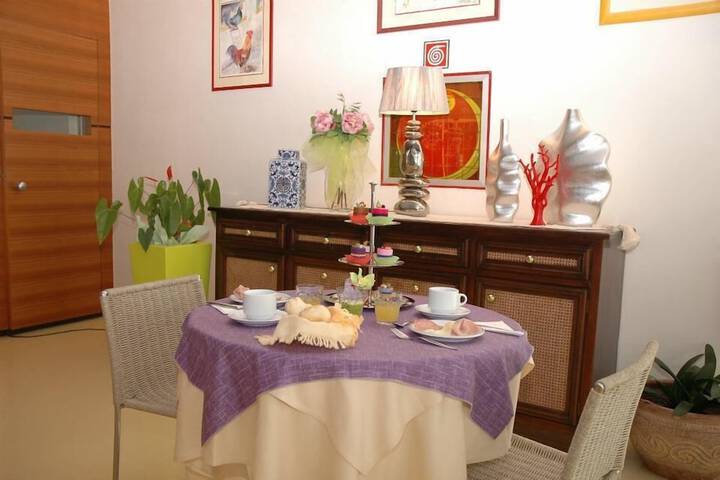 Breakfast/Coffee Service 40 of 45