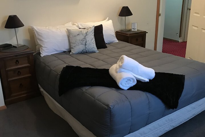 Room 10 of 43