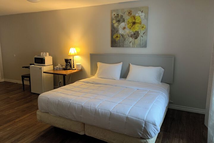Room 15 of 27