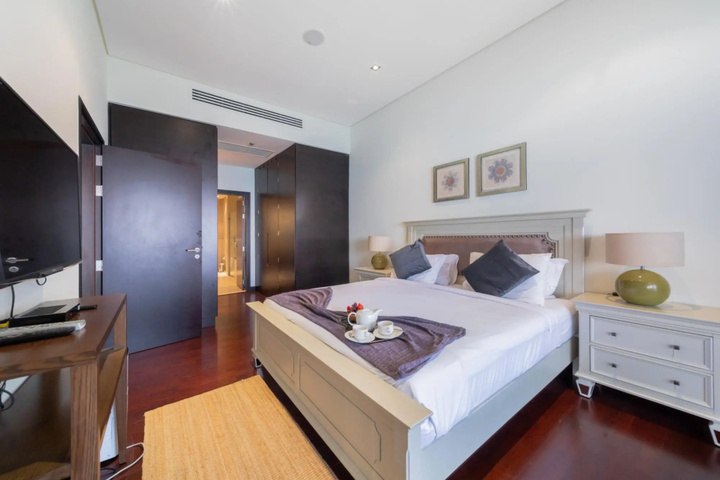 Room 3 of 26