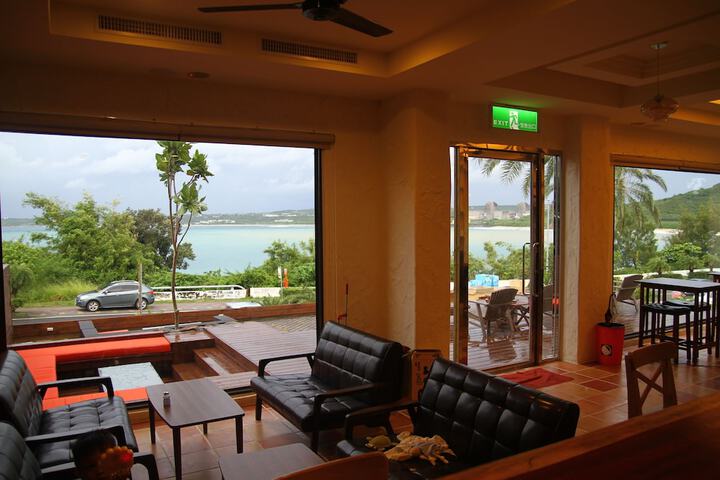 Guest Lobby