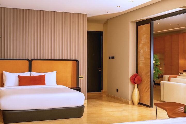 Room 12 of 29