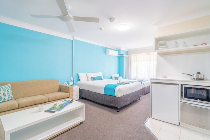 Room 4 of 22