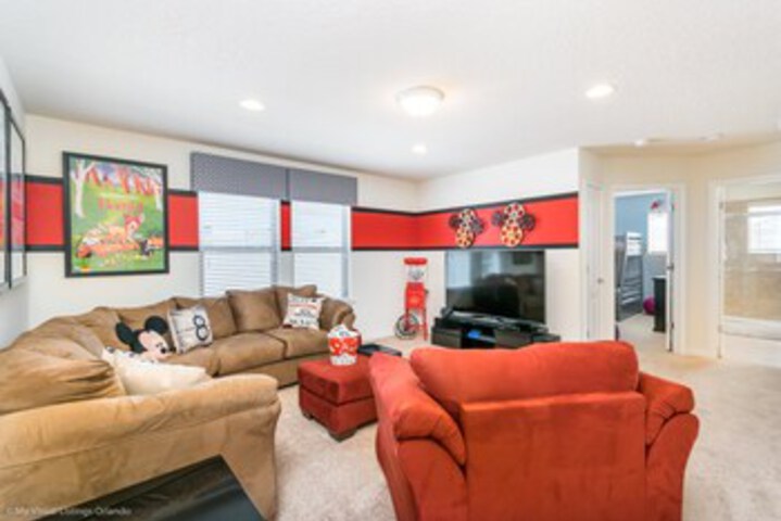 Room 45 of 125
