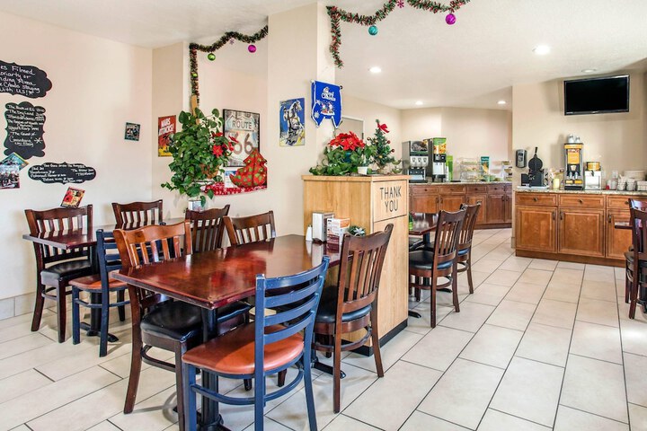 Breakfast/Coffee Service 49 of 54