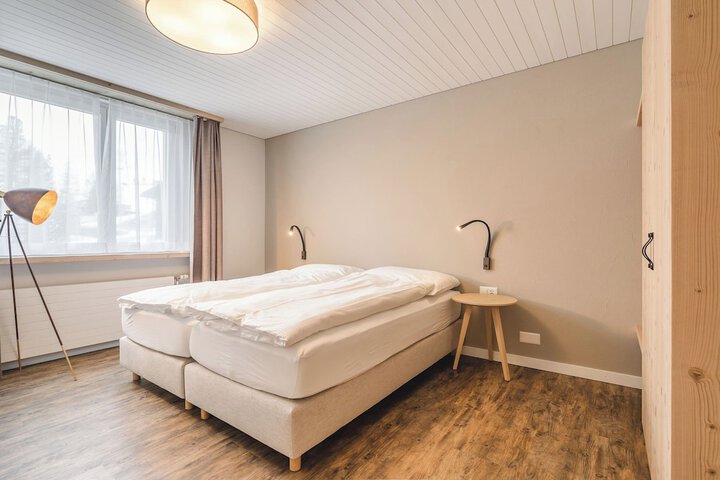 Room 3 of 81