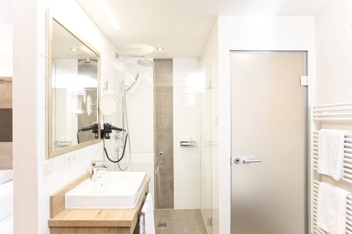 Clean Restrooms