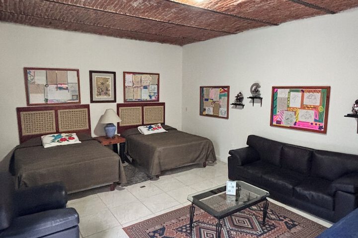 Room 13 of 39