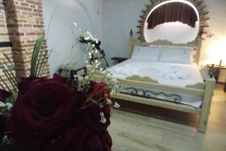 Room 8 of 55
