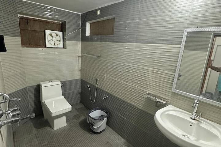 Room 44 of 56
