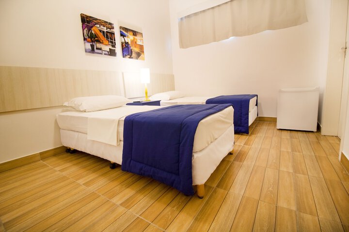 Room 12 of 53