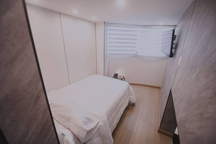 Room 37 of 95