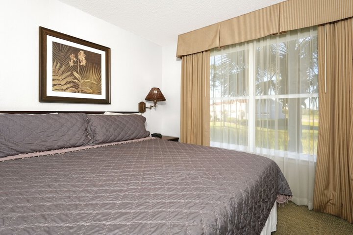 Room 15 of 78