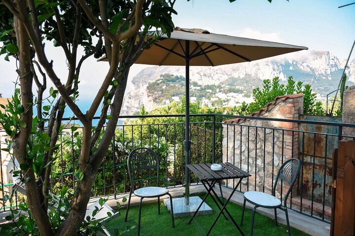 Terrace/Patio 49 of 106