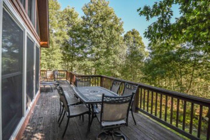 Terrace/Patio 2 of 36